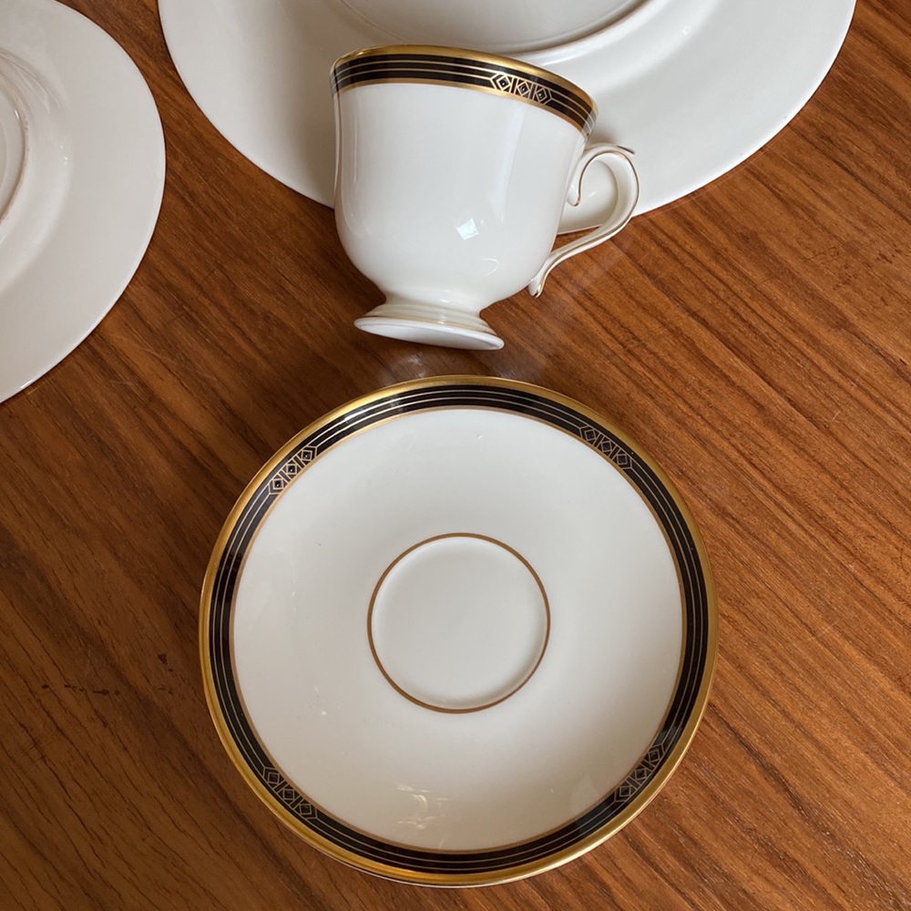 LENOX Langdon Gate Ambassador Collection 5 Piece Place Setting made in USA New - Picture 15 of 17